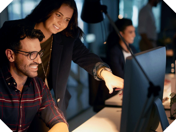 desarolladores trabajando